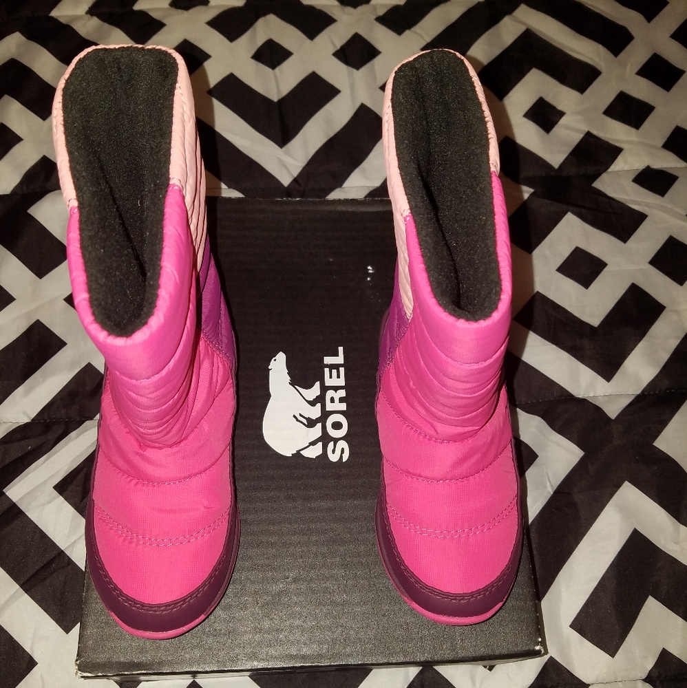 Sorel Whitney Mid Snow Boots